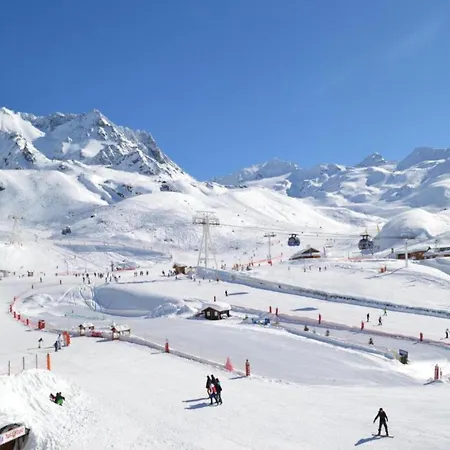 With Pool Access Apartament Val Thorens